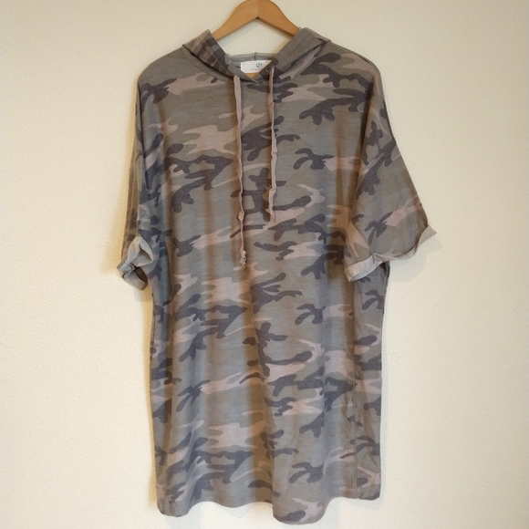 Infinity Raine | Camo T-shirt Dress - Picture 4 of 13